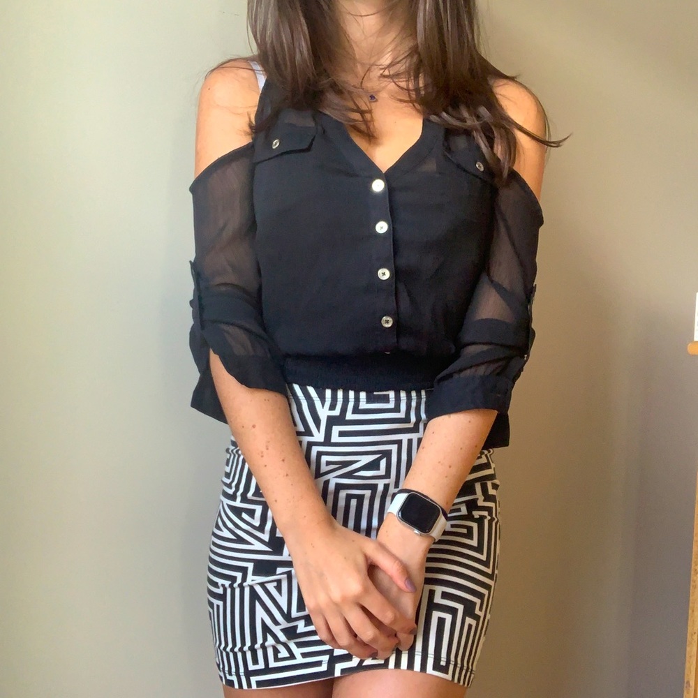 Guess Exposed Shoulder Mesh Button Down Size XS